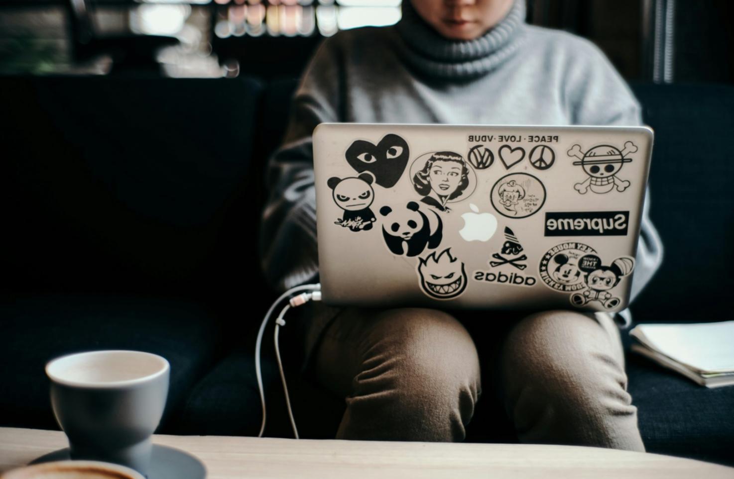 Moderne Arbeitsumgebung für Online-Lernen